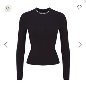 SKIMS X DOLCE GABBANA
LONG SLEEVE CREW NECK
BLACK SZ SMALL
NWT